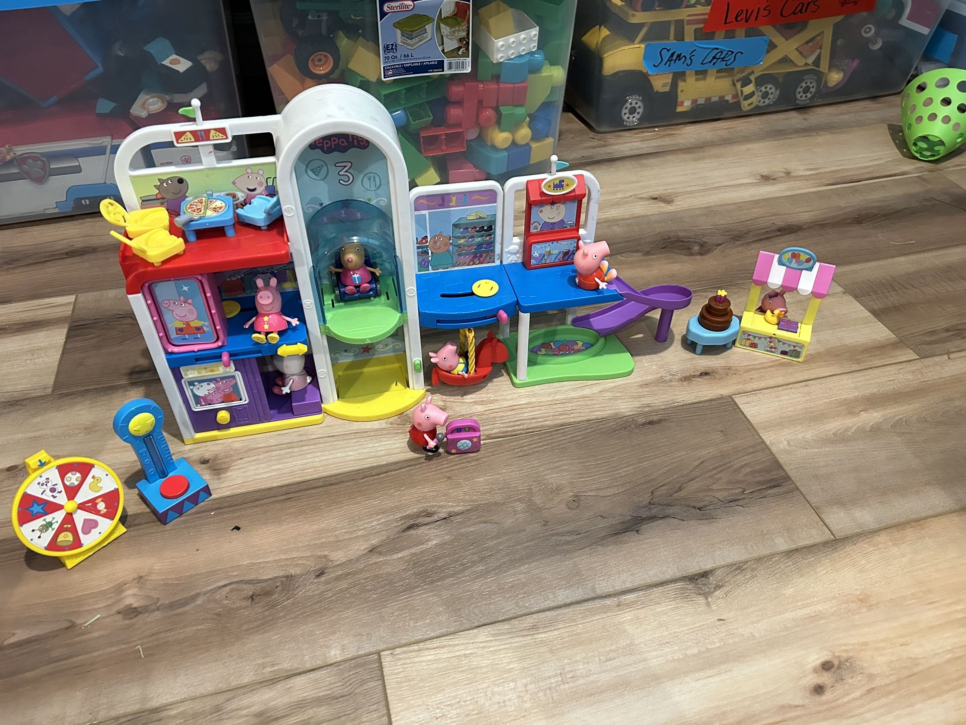 Peppa Pig Shopping Mall