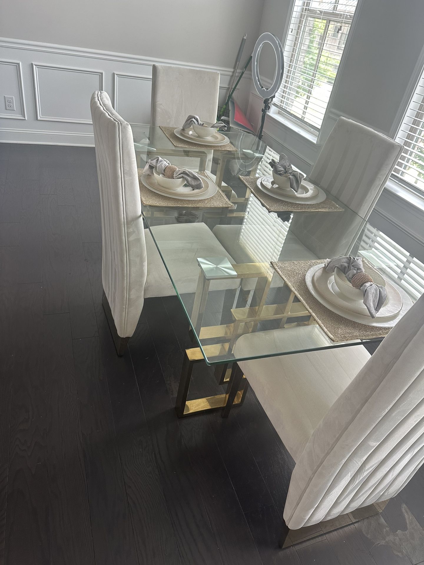 Brand New Dining Room Table With Chairs