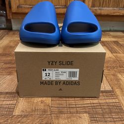 Yeezy Slides Sz 12 Azure