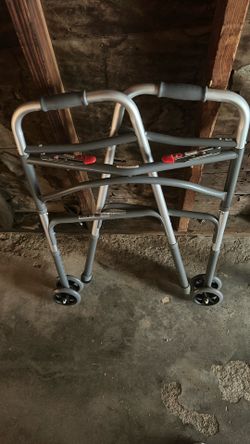 Walker New