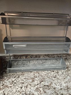 Spice rack