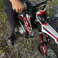 SSR SR140TR 140cc Pit Bike – 2021, Upgrades Included