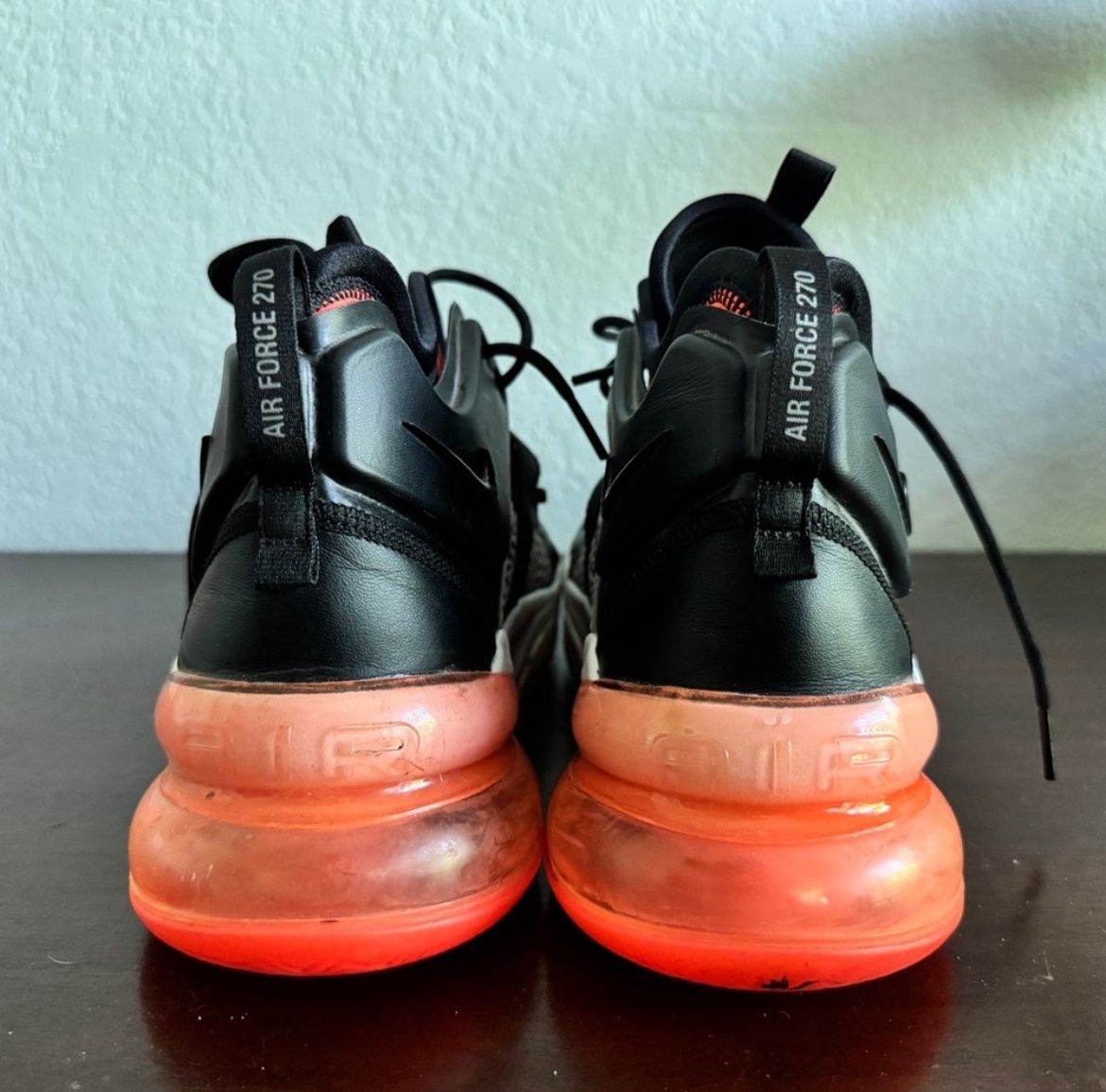 NIKE Air Force 270 Safari