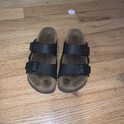 Kids Size 1 Birkenstock’s 