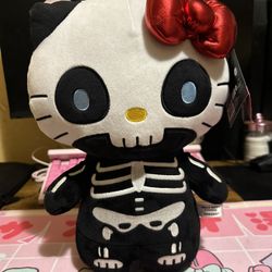 Hello Kitty Standing Plushie KidRobot