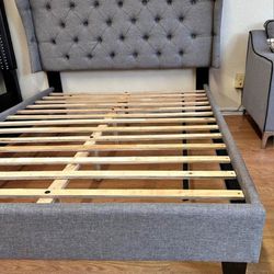 Brand New Full Size Grey Linen Upholstered Platform Bed Frame (New In Box) 
