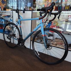 NEW 2022 CLOSEOUT 58CM FUJI SL-A 1.3 GRAY BLUE SHIMANO 105 ROAD BIKE