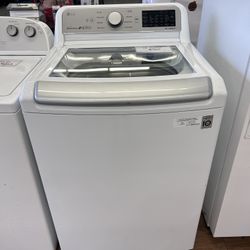 LG Washer For Sale!! 