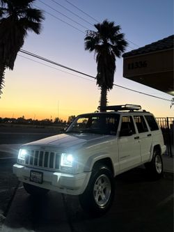 1999 Jeep Cherokee