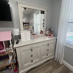 Girls White Bedroom Set 