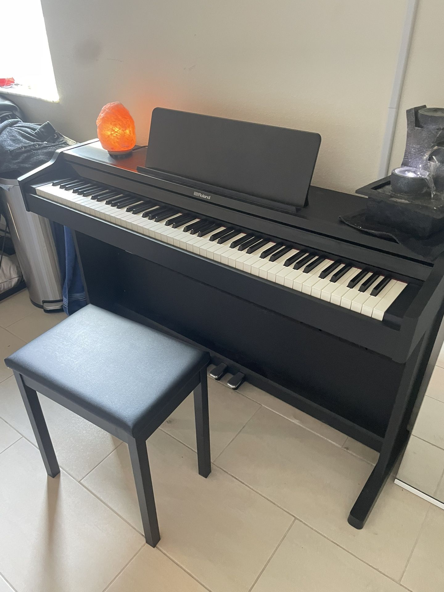 Roland Rp107