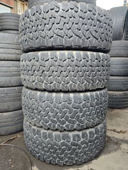 (4) 285 60 18 BF Goodrich Tires 285/60/18 285-60-18 