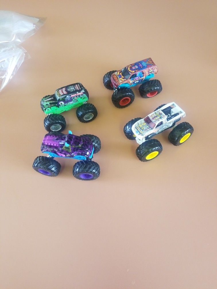 Monster Trucks