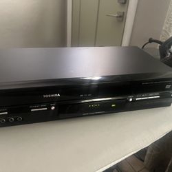 Toshiba SD-V295 DVD Player/Video Cassette Recorder