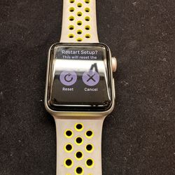 Apple Watch Series 2 Nike Edition. 
