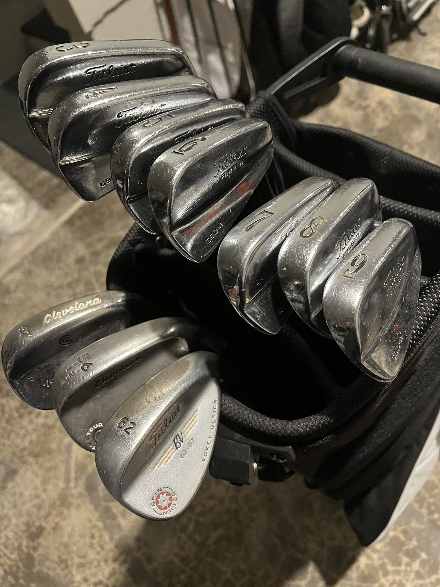Titleist 690 MB 3i-9i