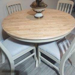 Farmhouse Table Four Chairs