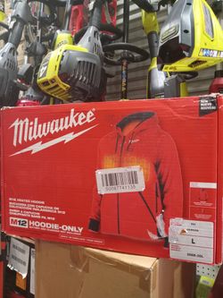 Milwaukee M12 Heated Hoodie ,Size L. Hoodie Only (No Battery And Charger Not Included) 