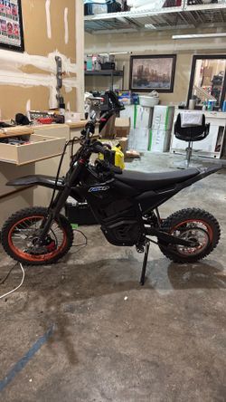 E dirt bike(debatable)