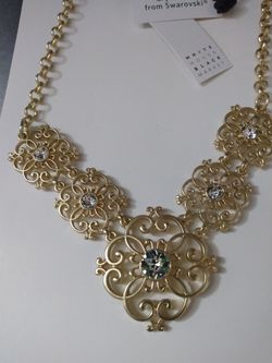 White House Black Market Necklace 