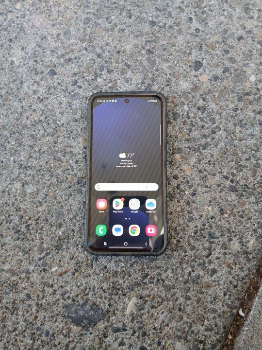 Samsung Galaxy S24fe w/ Protective Case