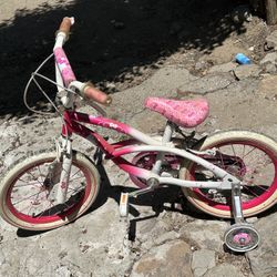 Hello Kitty kids bike