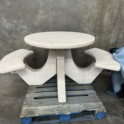 Outdoor round concrete Tables