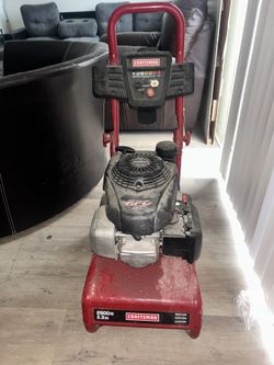 used Craftsman 2800 PSI 2.3 GPM pressure washer with a Honda GCV160 engine