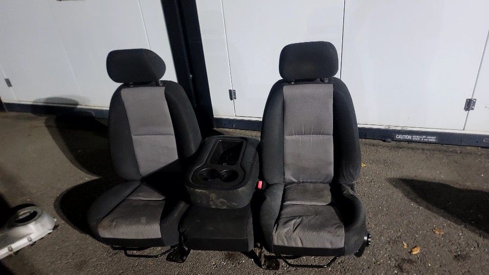 IN GREAT SHAPE! seats for 1500