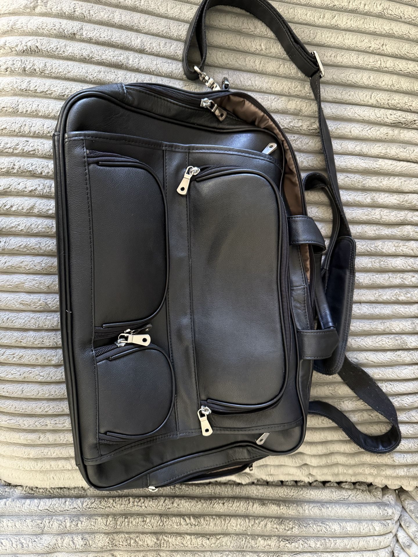Leather Briefcase/Travel Bag (Great Condition),All Products : American Fashion Style Bags On Sale