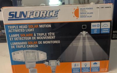 Sunforce Triple Head Solar Motion Activated Light
