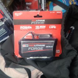 Milwaukee Forge M18 6.0