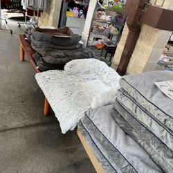 Dog Beds $10-$20