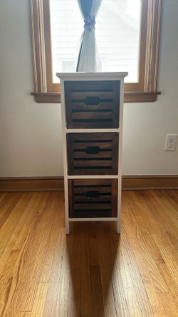 3 -drawer stand