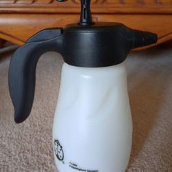 Garden Sprayer -1 Liter - NEW
