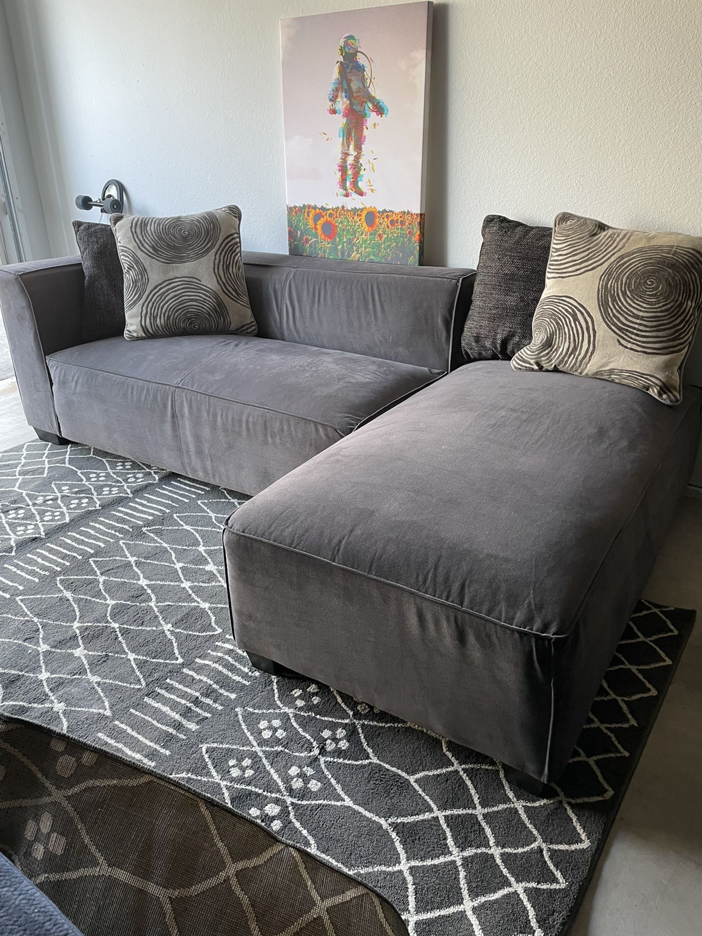 Free Delivery Grey Sectional Sofa Couch 
