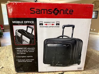NEW Samsonite Rolling Briefcase / Mobile Office (Fits 17" Laptop)