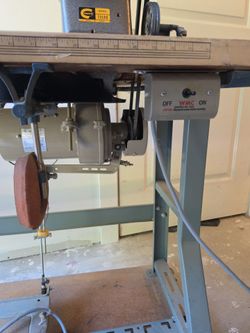 Consew 206RB heavy duty industrial sewing machine