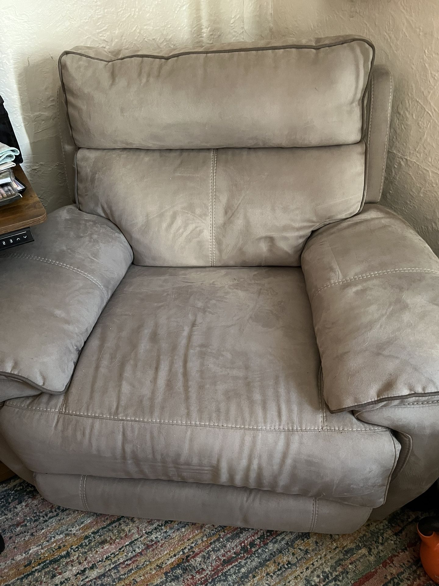 Electric Recliner