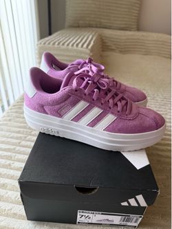 Adidas women sneakers