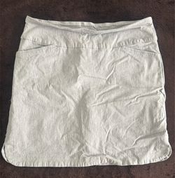 Tribal gray skirt size 8 built in shorts