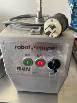 Robot Coupe R4 Commercial Food Processor – 220V 3-Phase