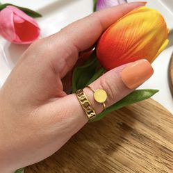 - 14K Gold Plated Stainless Steel Rings (2 Piece Set)