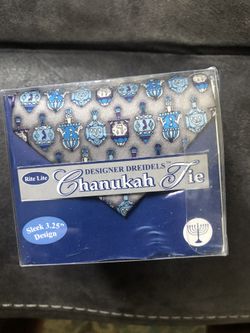 Designer Chanukah Dreidel Tie New 