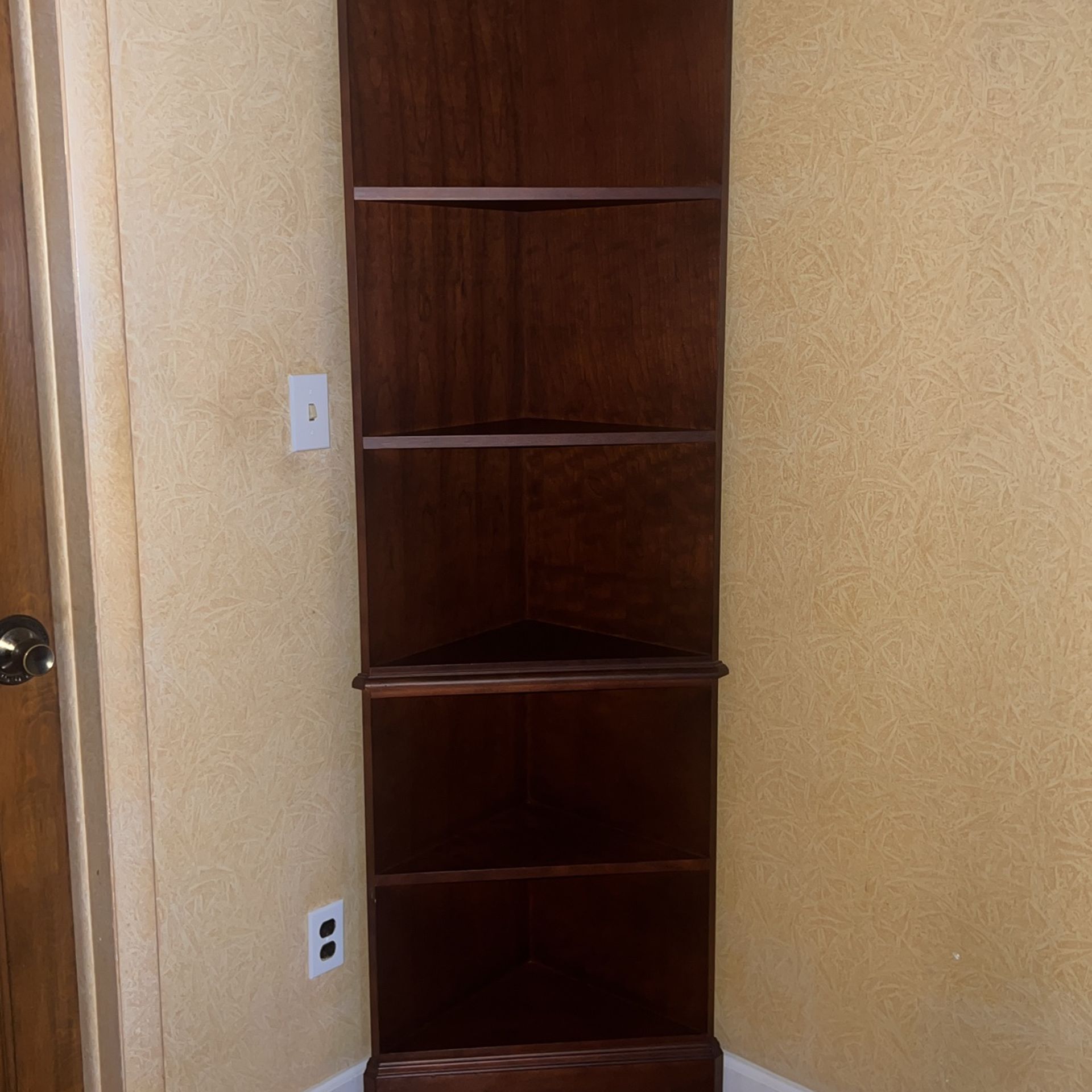 Wood Corner Shelf