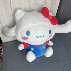 Cinnamon roll dressed as hello Kitty