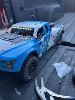 Losi Baja Rey 2.0