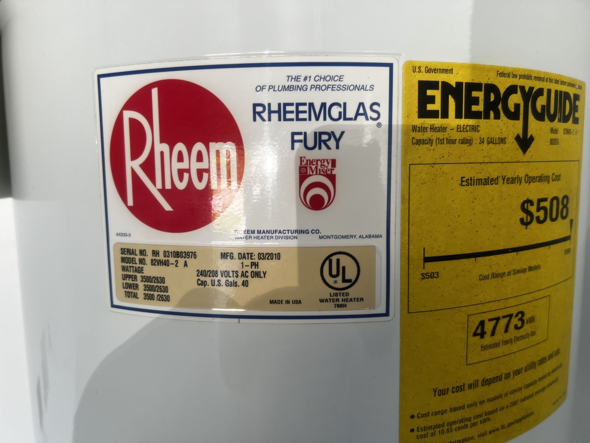 Rheem 40 Gal Electric Hot Water Heater.
