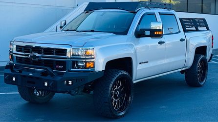 2014 Chevy Silverado Z71 !!!
