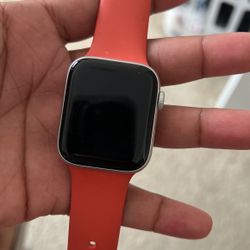 Apple Watch Series 5  44mm 
